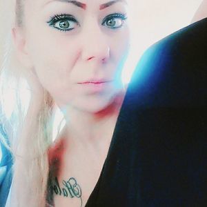 Meet your Posher, Felicia