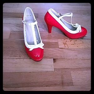 classy red pumps with ankle straps