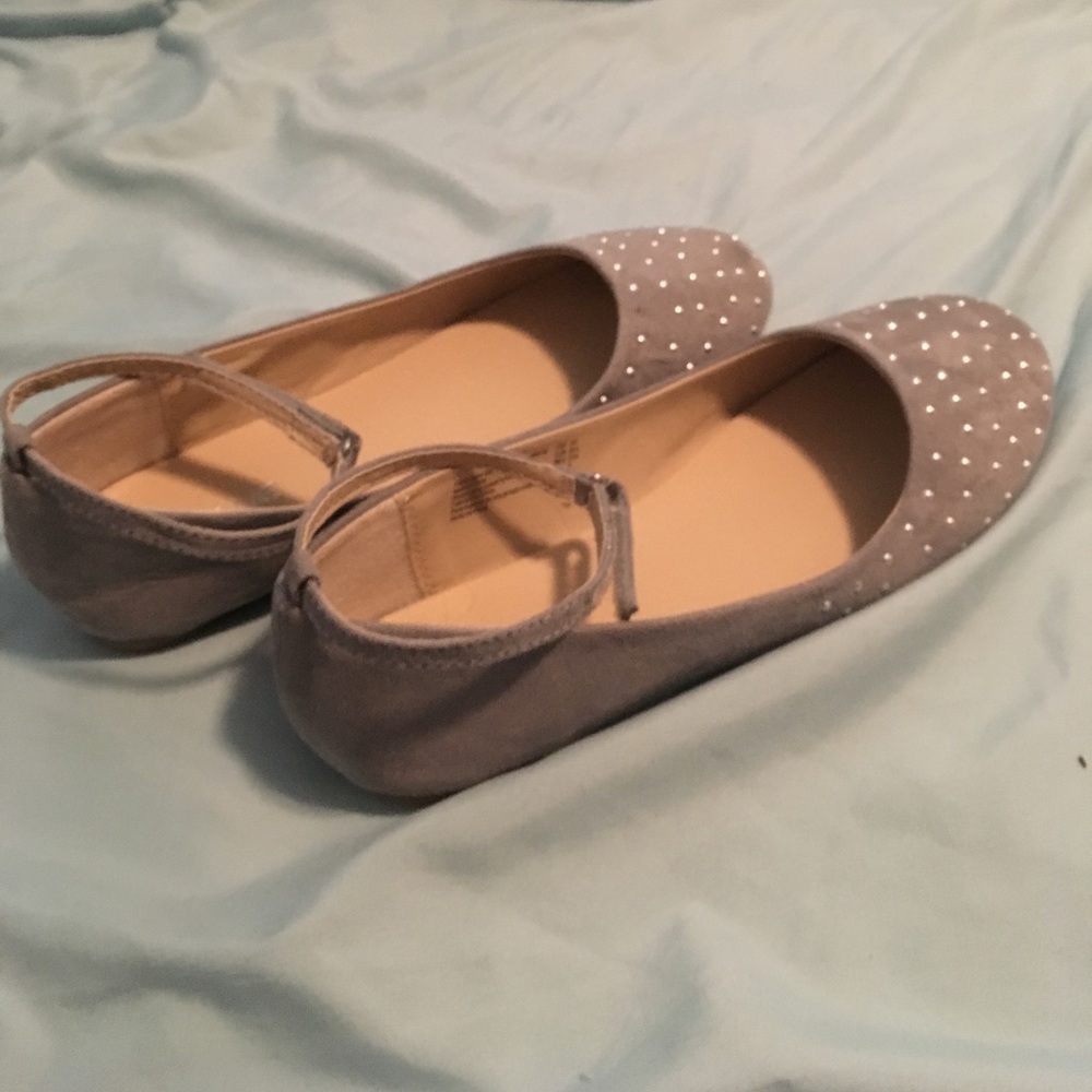 girls silver flats