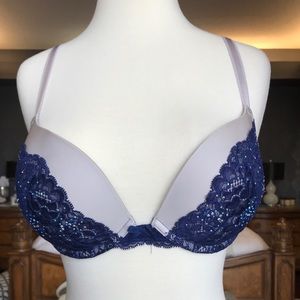 Victoria’s Secret Bra 34D