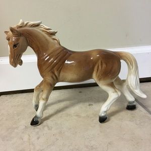 Porcelain horse