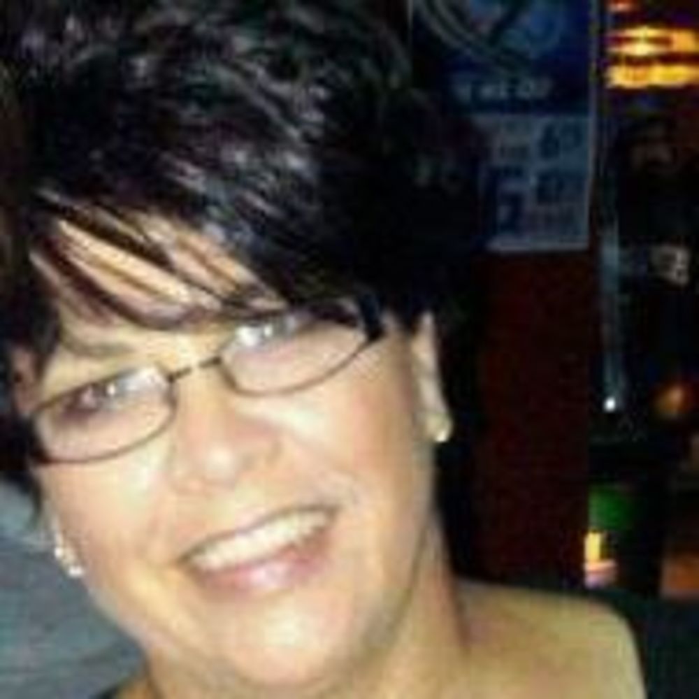 Meet your Posher, Renee leigh