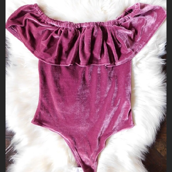 Purple Velvet Off the Shoulder Bodysuit - Picture 5 of 6