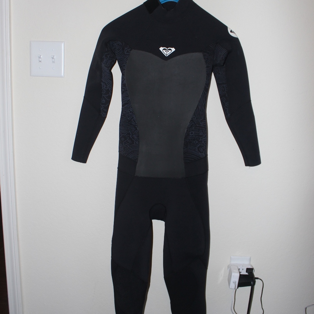Roxy Girls/Womens Wet Suit
