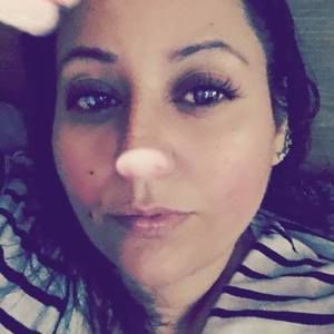 Meet your Posher, Yessi