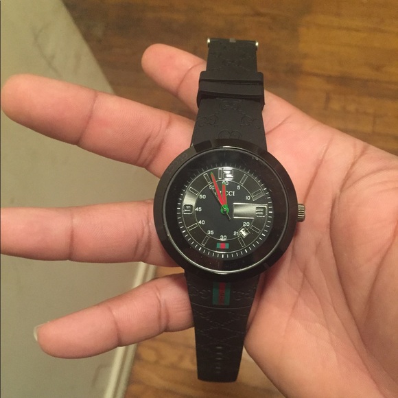 Gucci watch - Picture 1 of 1