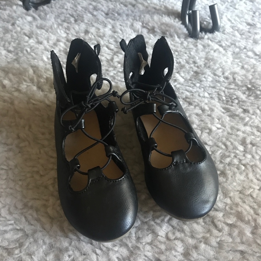 SUPER cute toddler flats