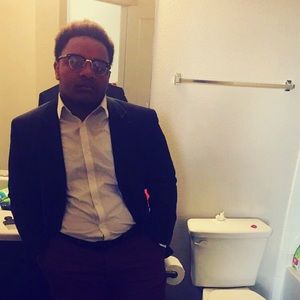 Meet your Posher, Darius