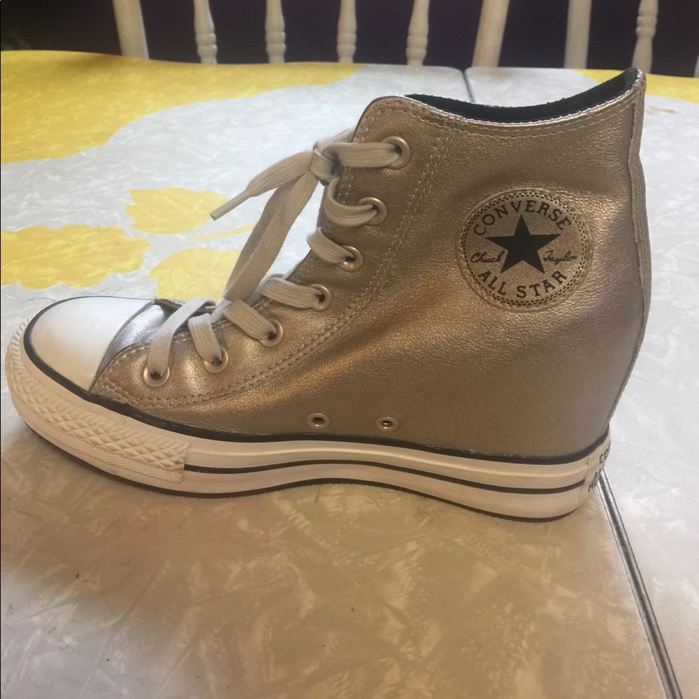 Leather converse silver wedge limited edition