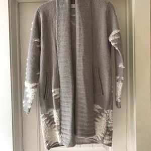 Brand new Evereve Cardigan