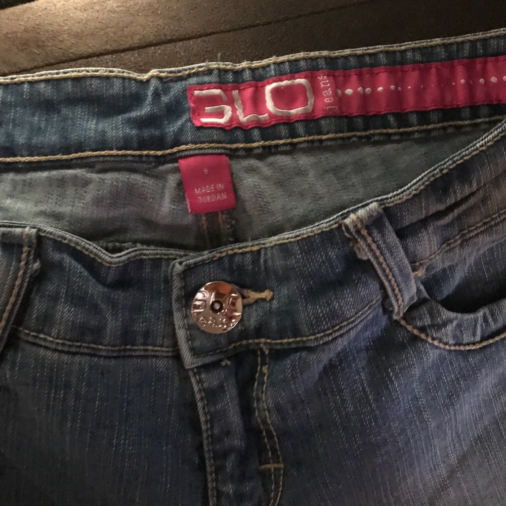 GLO Jeans - Picture 4 of 4