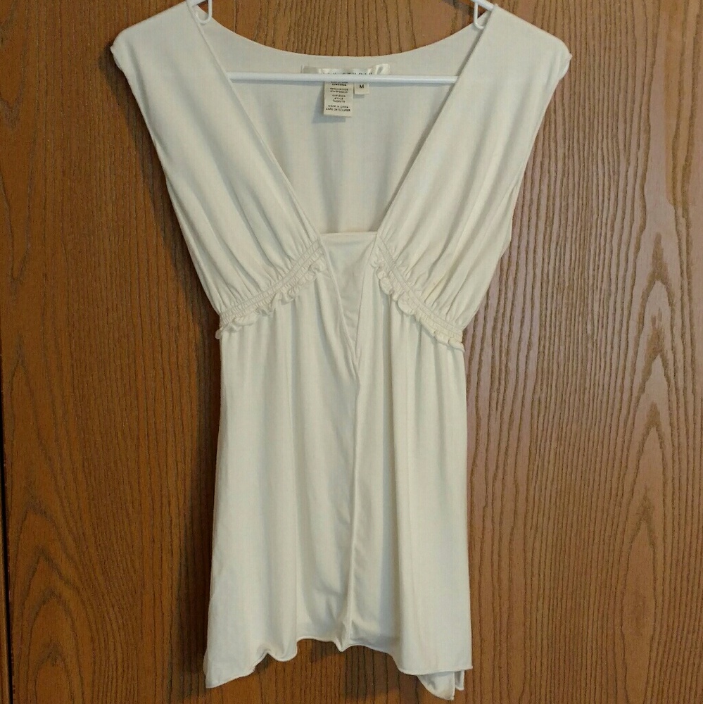 Max Studio Low Cut Tank