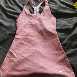 Nike workout tank