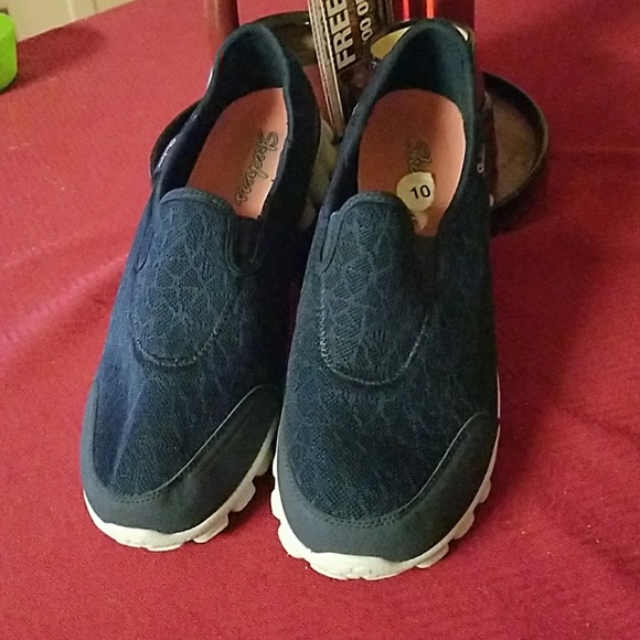 Skechers Shoes - Skechers