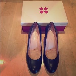 Naturalizer Black pumps