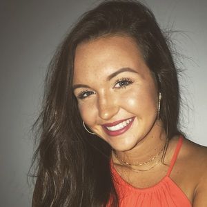 Meet your Posher, Savannah