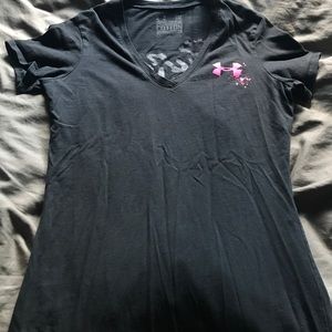 Under Armour tshirt