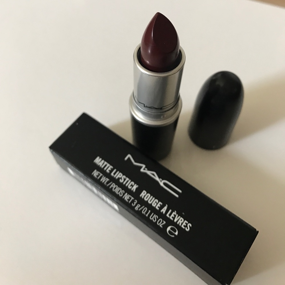 MAC "Sin" Lipstick (NEW IN BOX!)