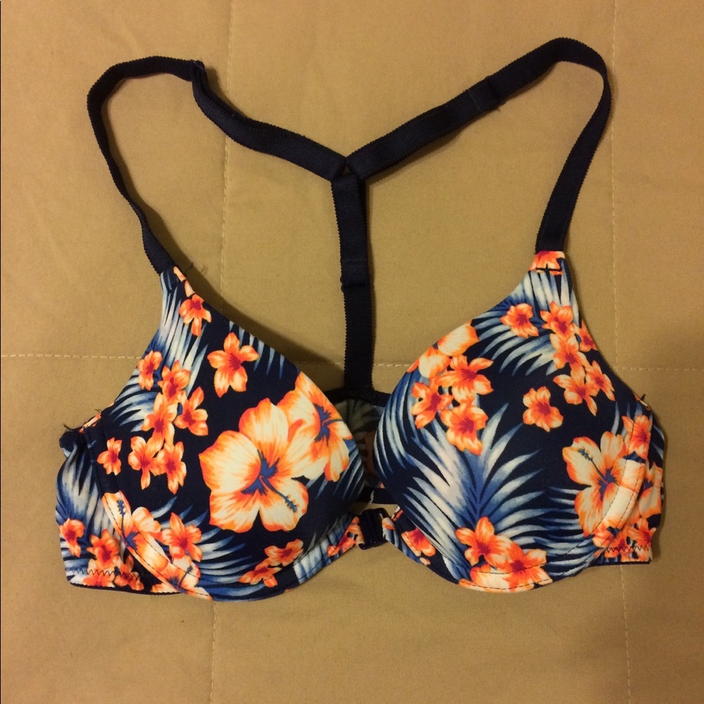 Victoria Secret Pink T-Strap Wear Everywhere Bra