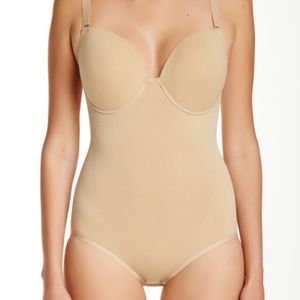 Nude Seamless Molded Cup Bodysuit NEW 2x 18/20