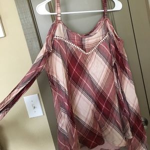 Jessica Simpson Cold Shoulder Top