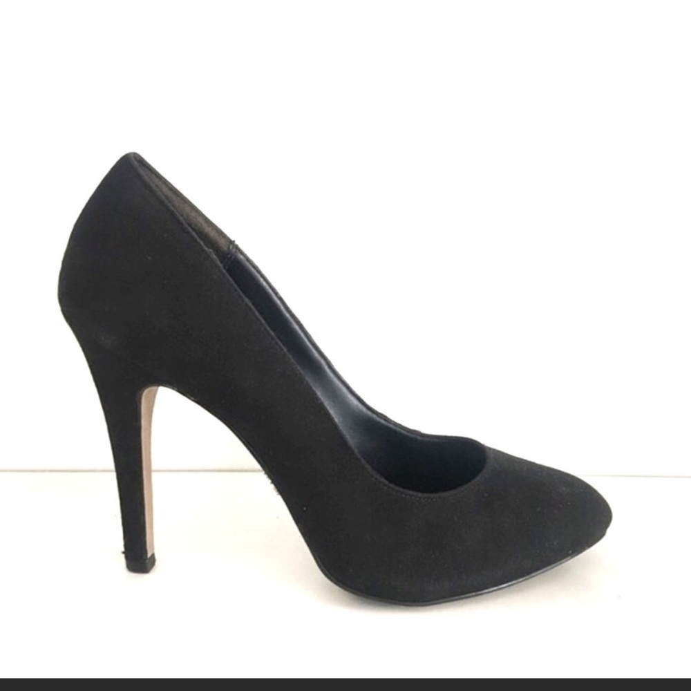 Rock & Republic Suede Heels
