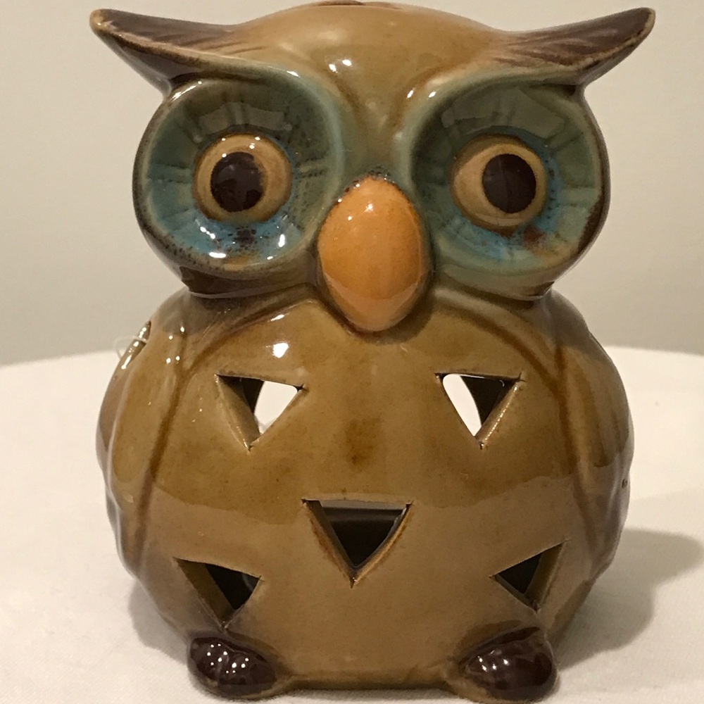 Owl tea light candle holder, Ceramic, New.