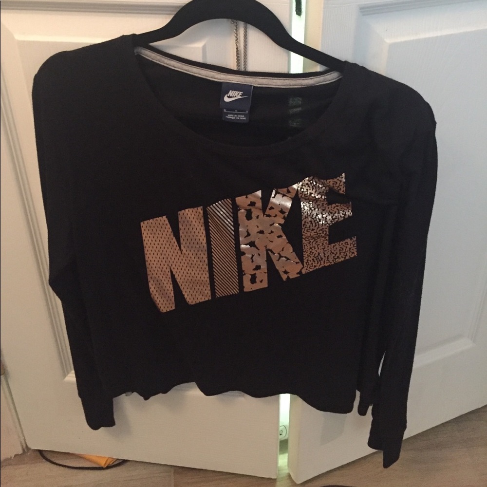 Black nike long sleeve