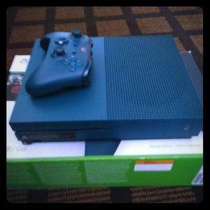 Xbox one s 500 GB