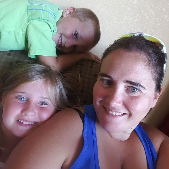 Meet your Posher, Rachel - Picture 1 of 1