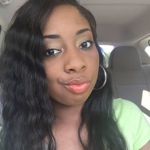 Meet your Posher, Chaneece