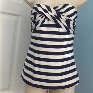 Host Pick!  🎉Nautical Strapless Top