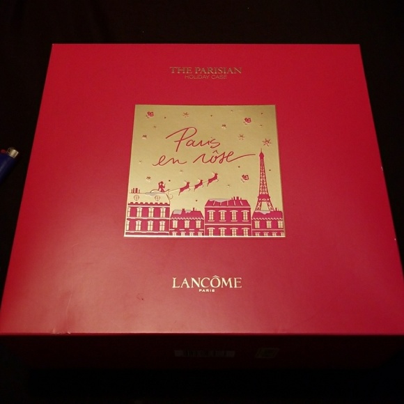 Lancome - Picture 2 of 3