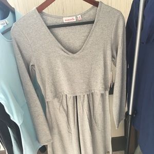 Momzelle nursing dress "Elena".  Size M.  New