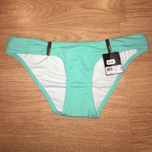 New with tags Victoria's Secret bikini bottoms