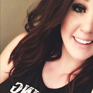 Meet your Posher, Alexis