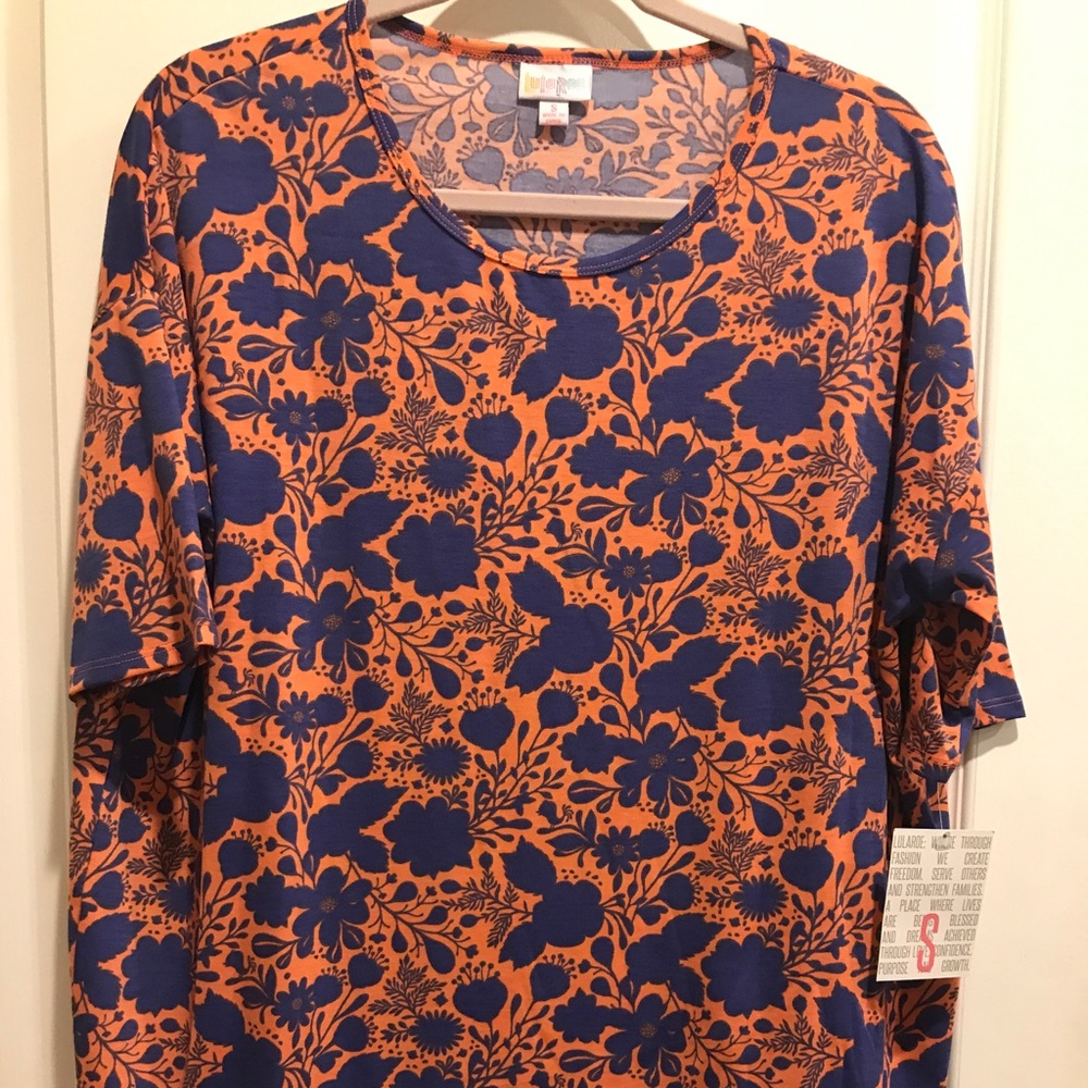 Lularoe BNWT floral Irma