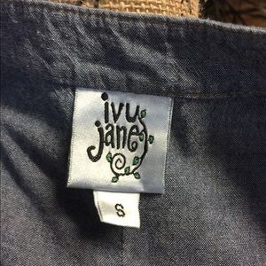 Sleeveless denim dress