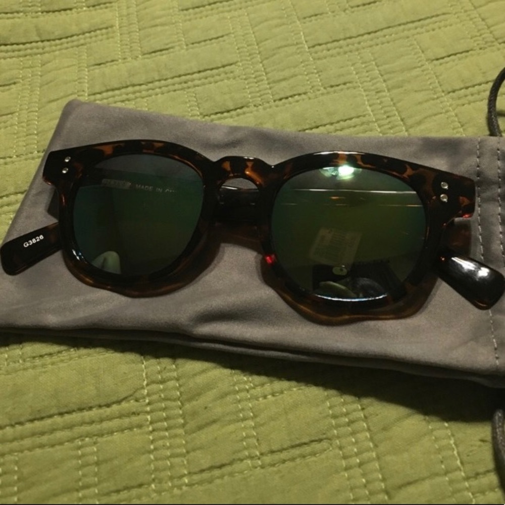 NWT! J.Crew Tortoise Mirrored Sunglasses