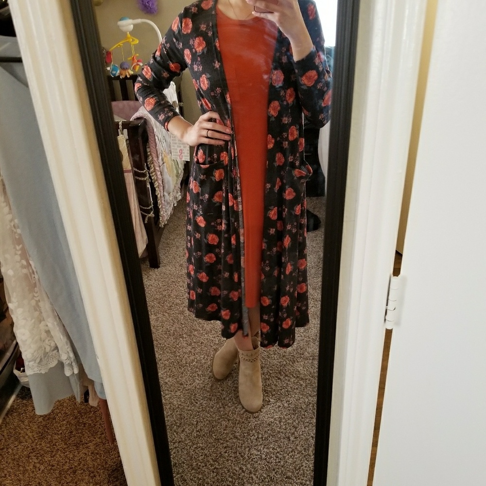 NWT Lularoe Small Sarah