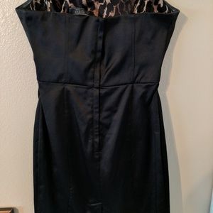 Guess form fitting dress