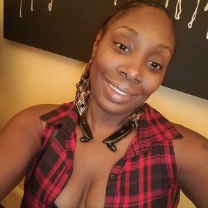 Meet your Posher, Nell