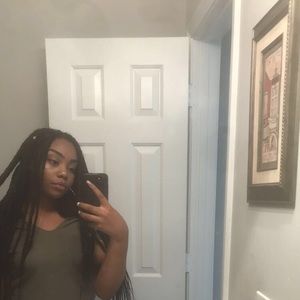 Meet your Posher, Amauri