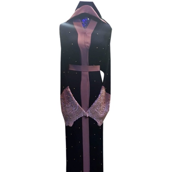 Meet your Posher, Danh - Picture 1 of 1