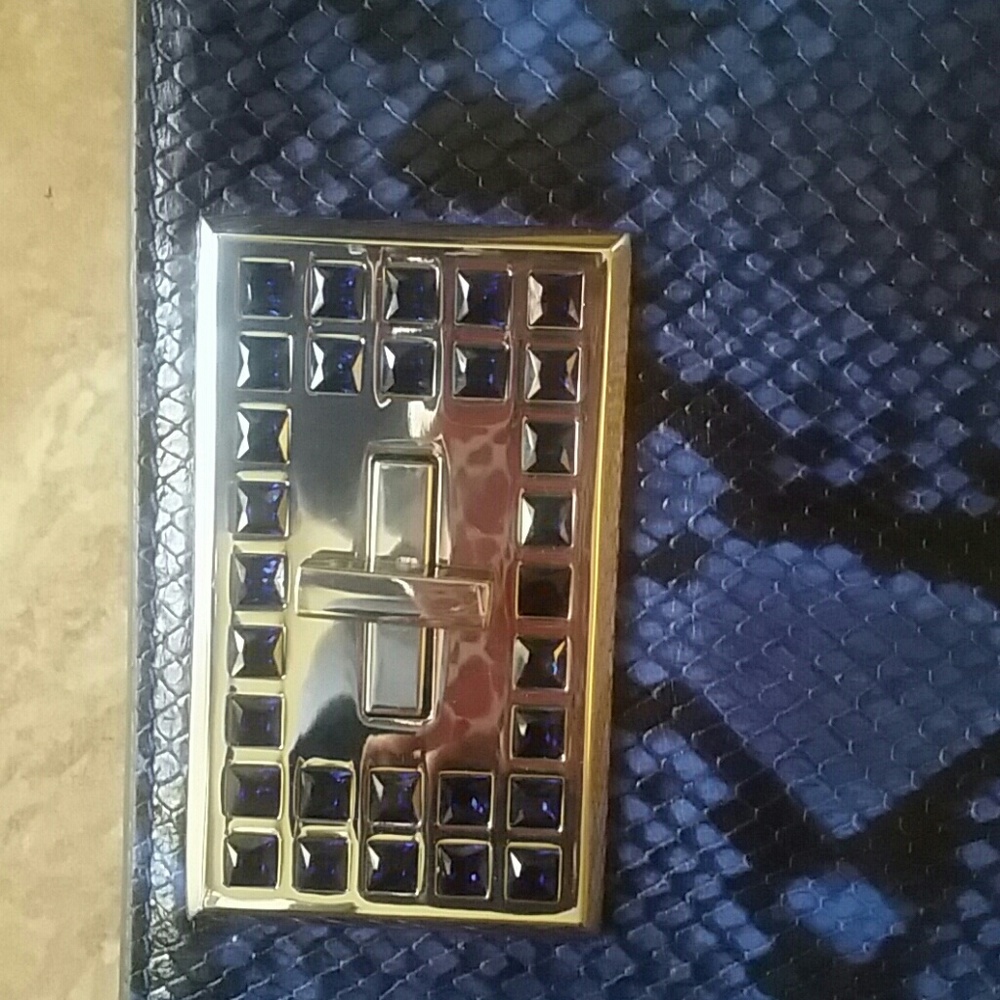 New Michael kors Ellie Medium leather clutch