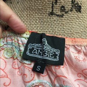 Multicolored spaghetti strapped romper