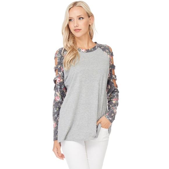 ‼️ 1 left (S) ‼️Floral raglan cut out sleeve top - Picture 2 of 7