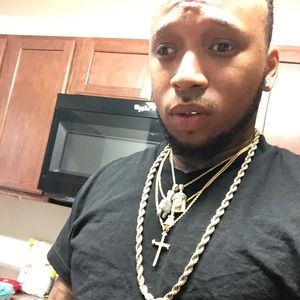 Meet your Posher, Chris