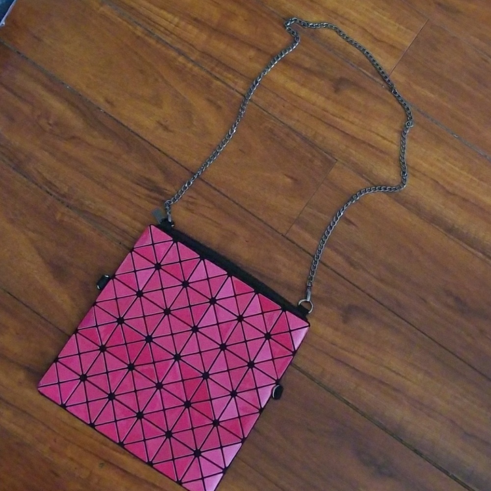 Versatile Geometric Pattern Bag/Clutch/Crossbody - image 4