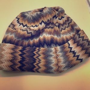 Missoni wool hat zig zag design perfect for fall